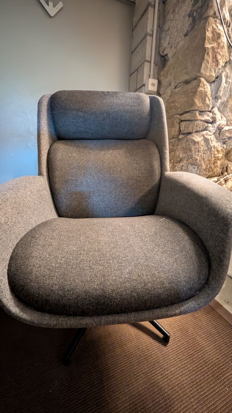 Ikea Poltrone: Drehsessel Grau Stoff, guter Zustand – Nuovo (secondo la descrizione) da Engelburg venduto da crageth01