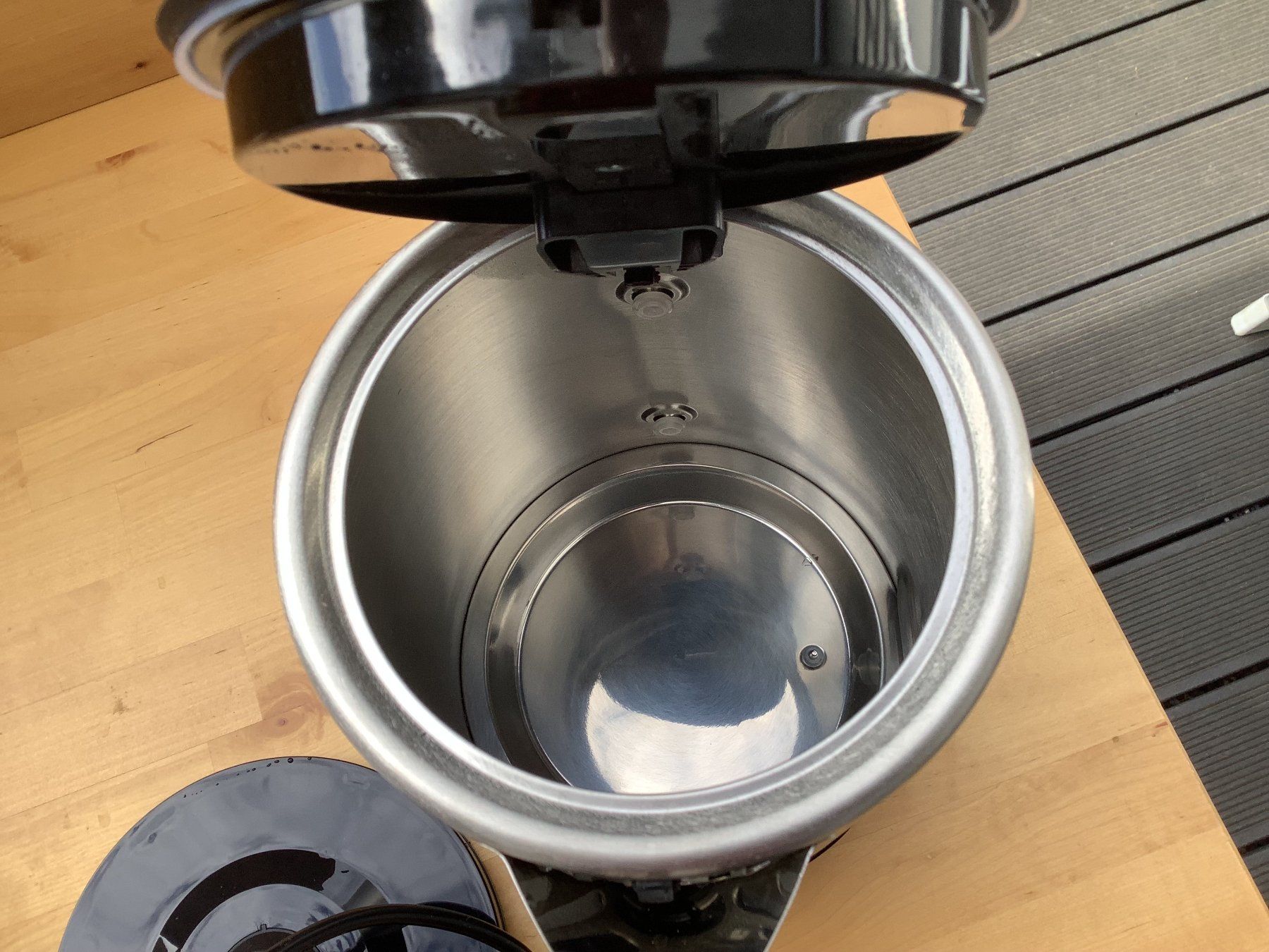 Bollitori: Beem Wasserkocher, Edelstahl, 1.7L, mit Touch-Display – Usato da Biel-Benken BL venduto da teakesj 5