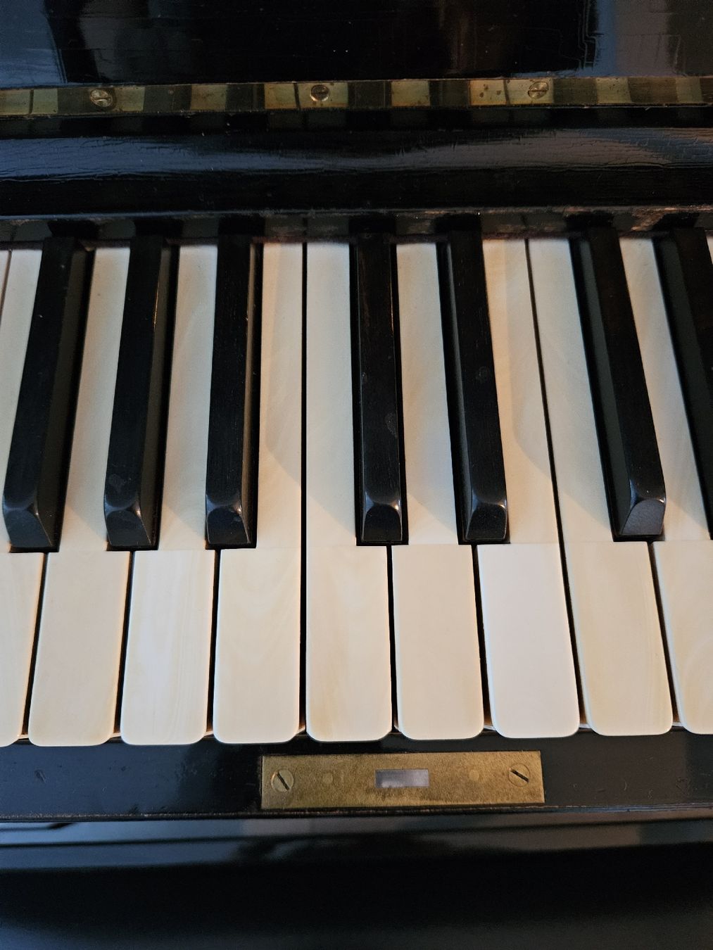 Strumenti musicali: Klavier Grotrian-Steinweg Modell 120 – Usato da Wittenbach venduto da anzo4 1