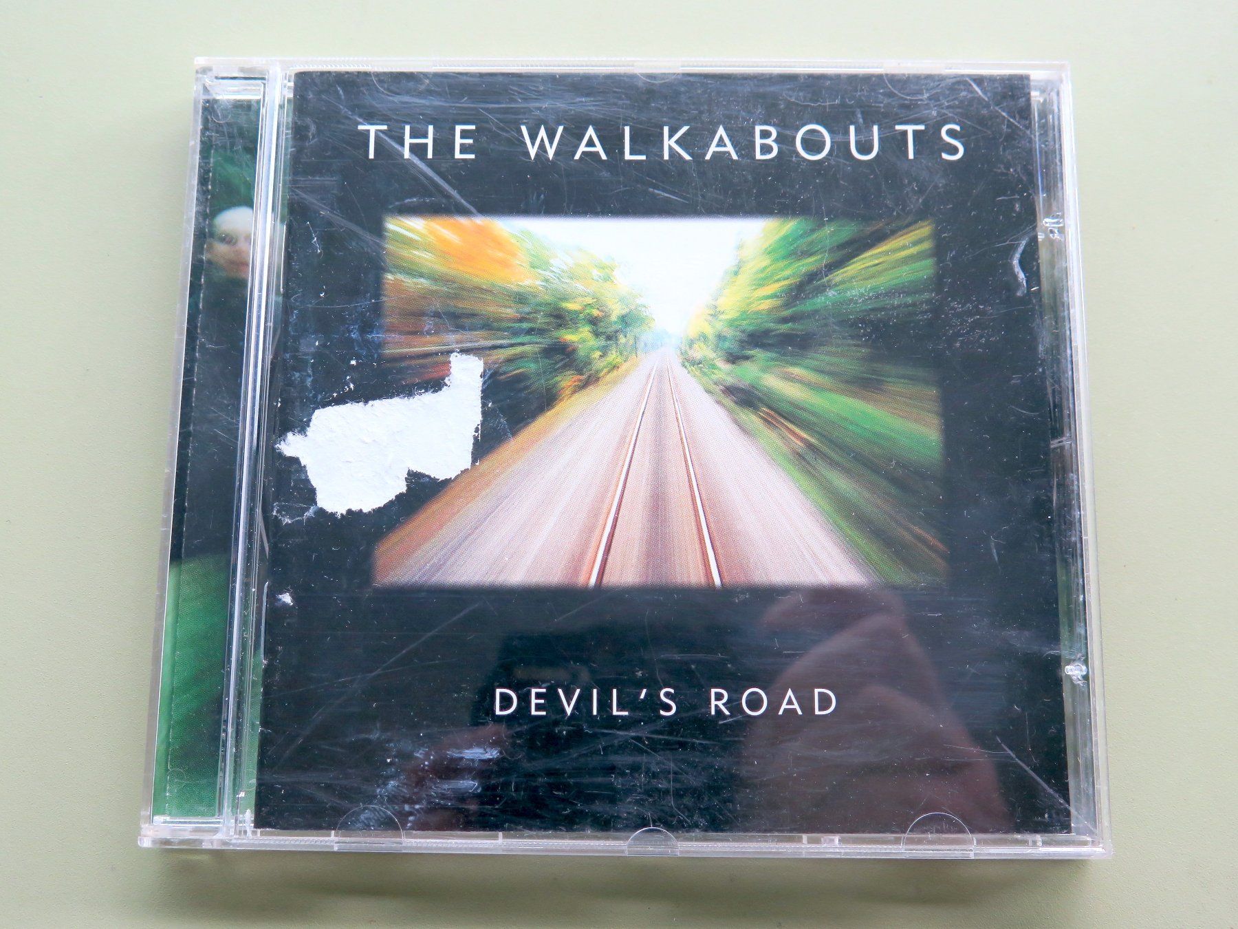 CDs: CD THE WALKABOUTS: Devil's road, 1995 – D'occasion à Bern par Balzamico