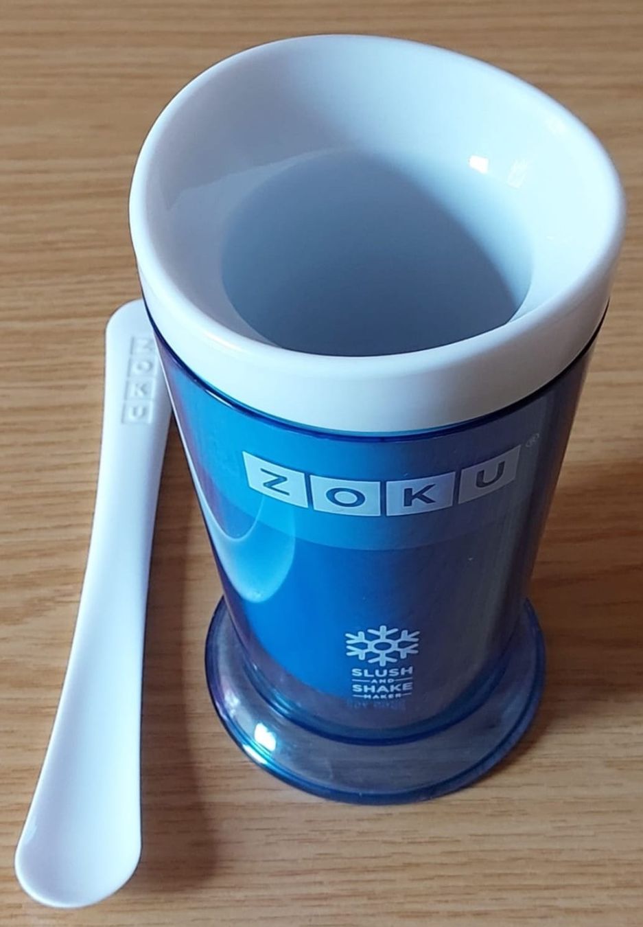 Elettrodomestici da cucina: Blauer Zoku Slush Maker and Shake maker - Sommer - Slush-Eis – Usato da Urtenen-Schönbühl venduto da Kahru 3