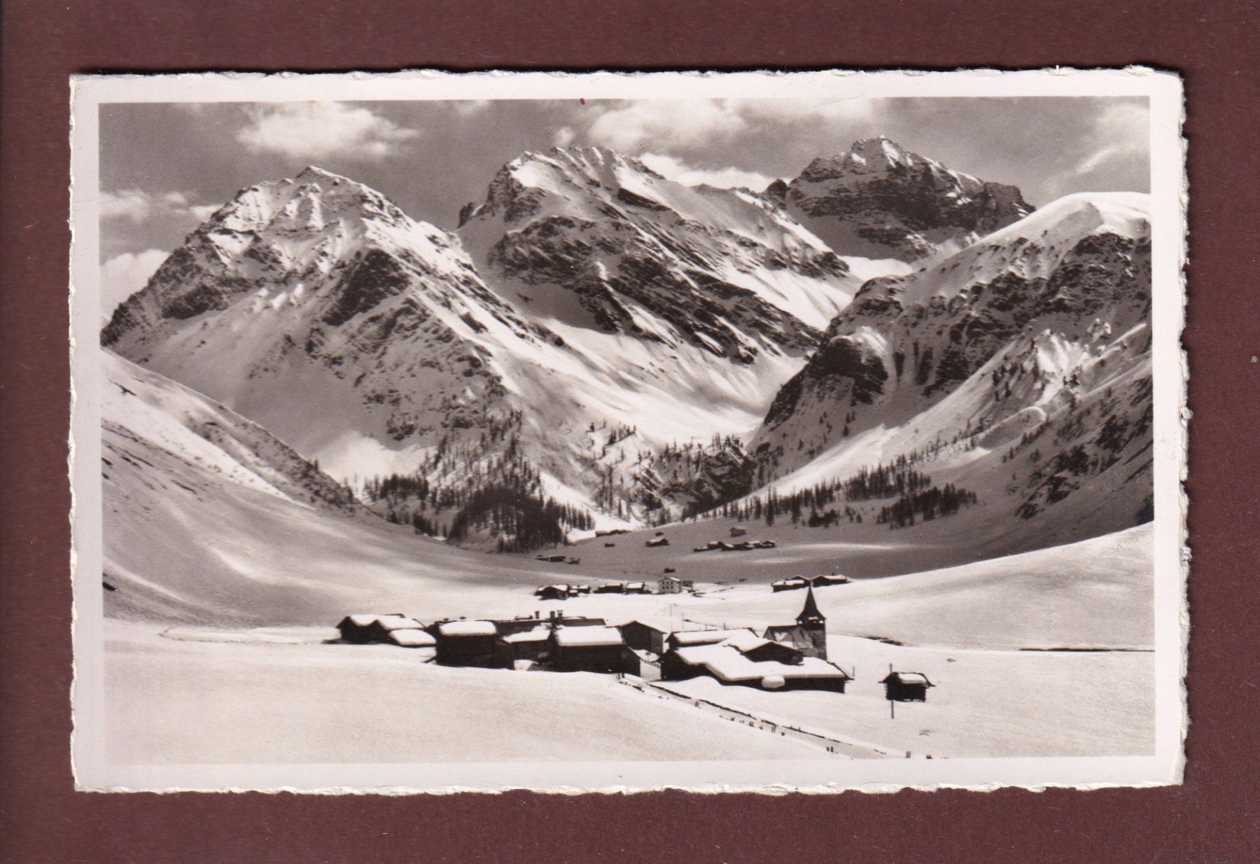 Cartoline postali: Davos - SERTIG-DÖRFLI - 1951 – Usato da Pully venduto da nicecards