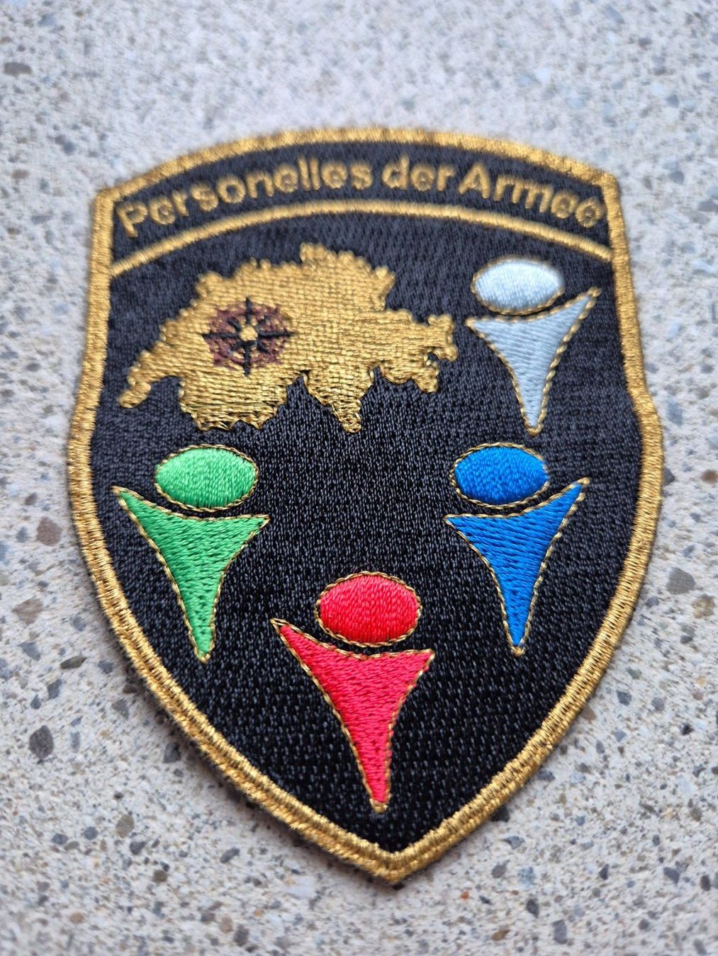 Schweizer Armee Placchette & Badge: *** Badge Personelles der Armee *** – Nuovo e nell'imballaggio originale da Riedholz venduto da fr_sIruP 1
