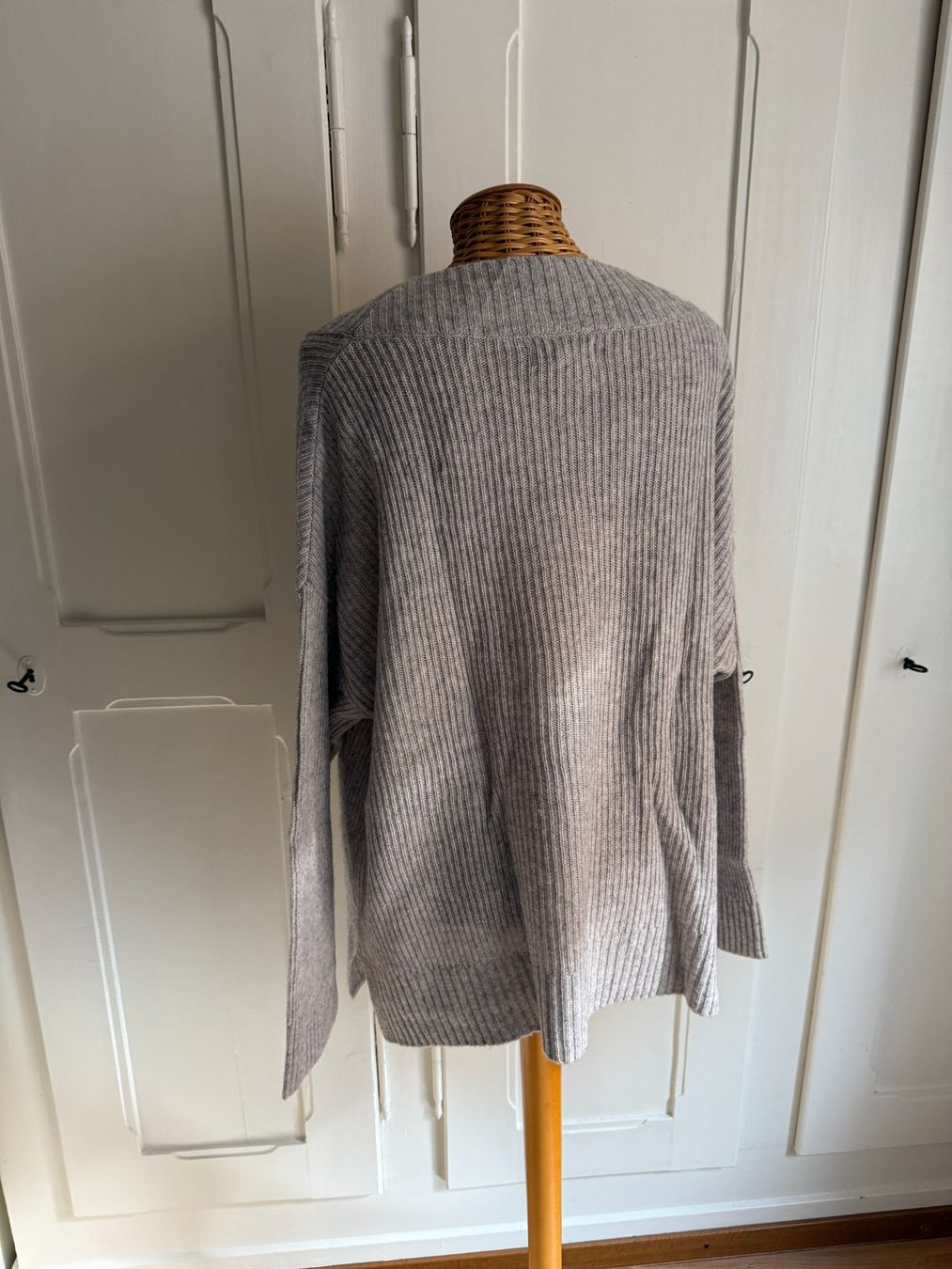 Pullover & Sweatshirts: ROSA & ME - Strickpullover hellgrau L – Gebraucht aus Zürich von Diazaio 2