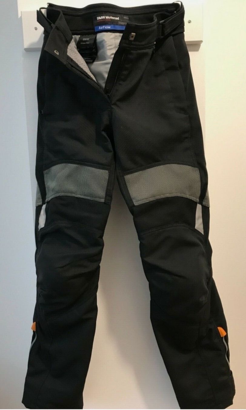 BMW Pantalons: BMW MOTORRAD AIRFLOW HOSE AB CHF 1 – D'occasion à Wildegg par Swiss.Olympia 1