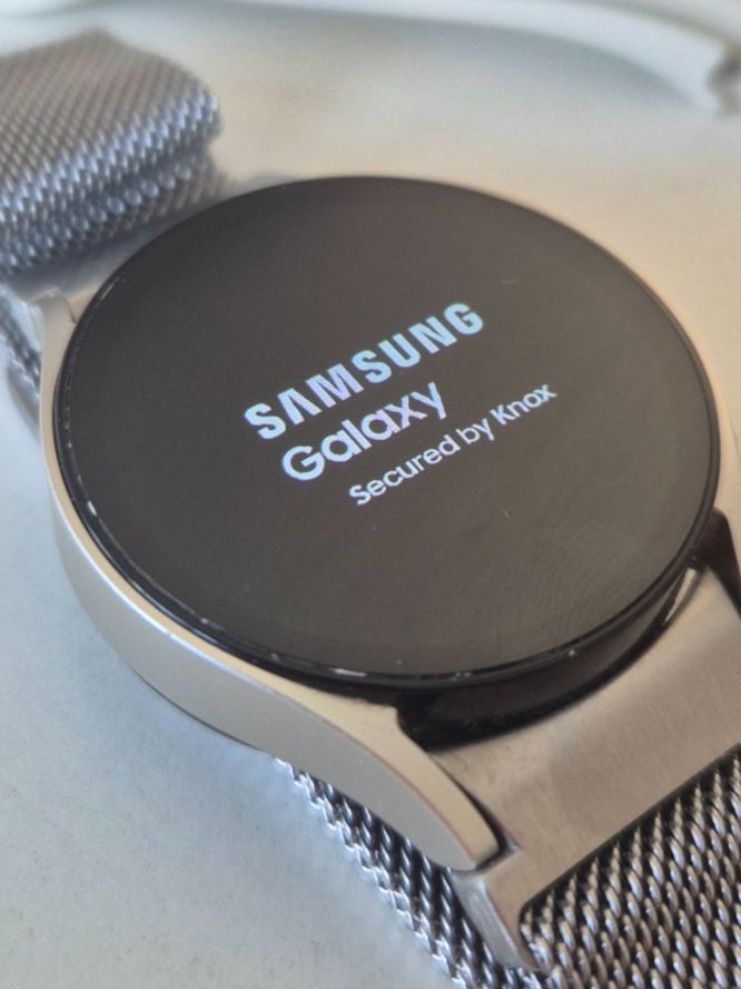 Samsung Smartwatch: Samsung Galaxy Watch 6 classic – Usato da Zürich venduto da fan_7qcn 1