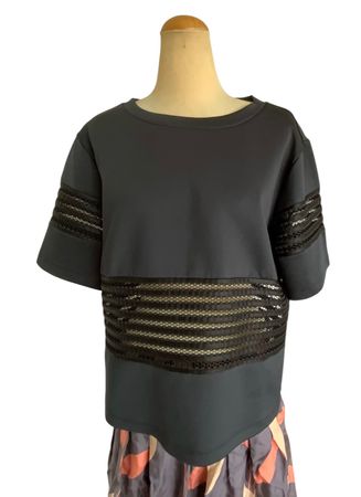 Chic MAX&Co T-Shirt with Mesh Details, Size M, Top Deal!
