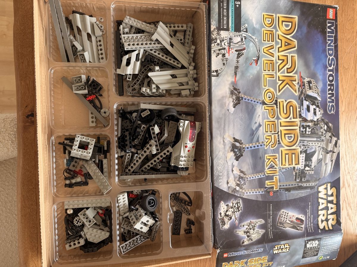 Lego Kit di costruzioni: LEGO Mindstorms Star Wars Dark Side Kit 9754 gebraucht – Usato da Baar venduto da Lamboluxery69 1