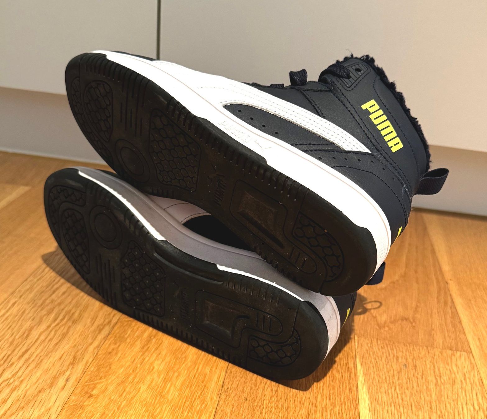 Scarpe da uomo: Puma Sneaker Turnschuh Gr. 36 – Usato da Hagendorn venduto da Panto100 2