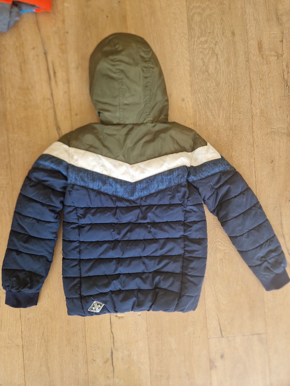 Giacche & Cappotti: Warme Daunenjacke, Gr.146/152 – Usato da Eggersriet venduto da Sdosi 2