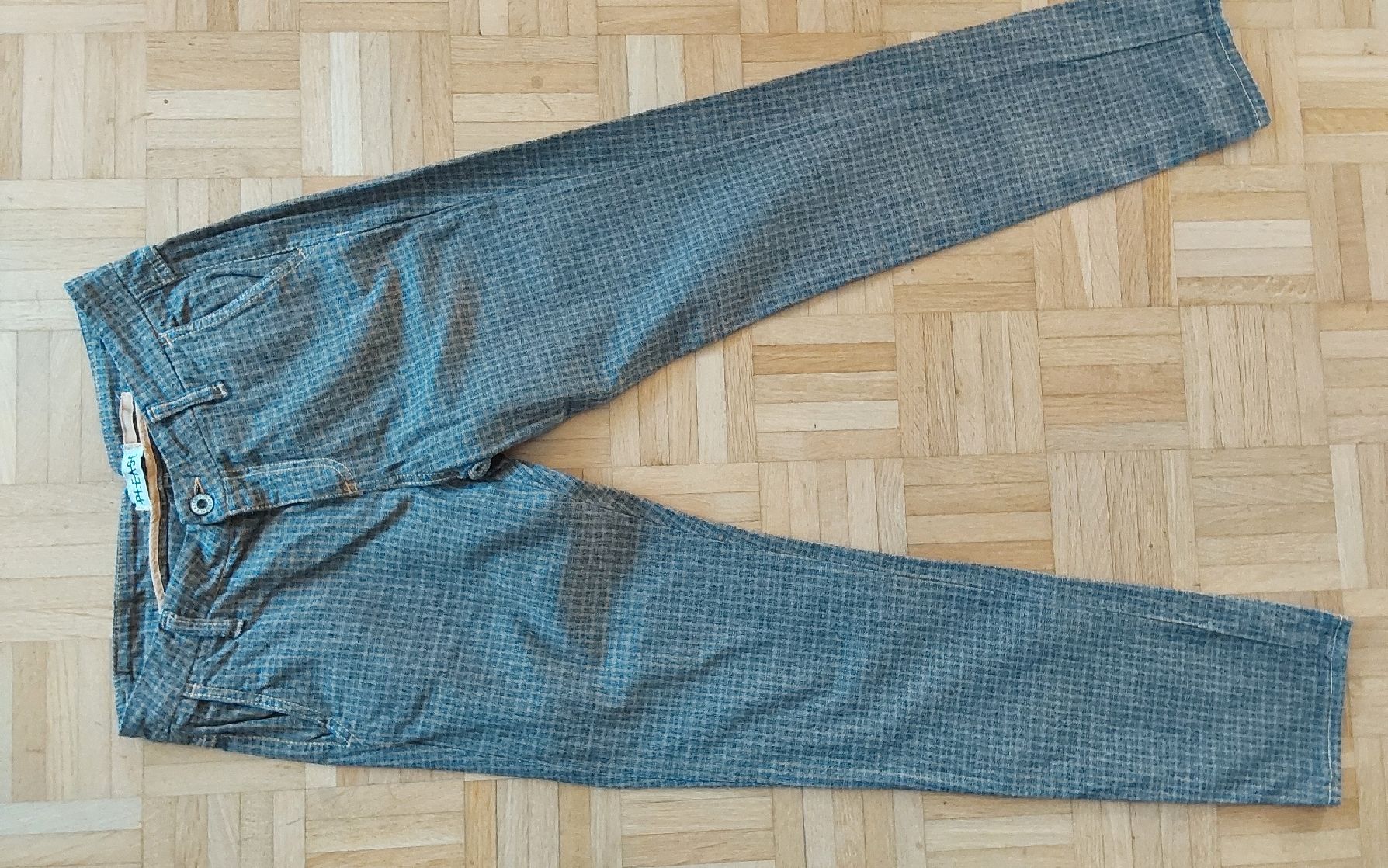 Please Jeans Pantaloni: Hose Please kariert S – Nuovo (secondo la descrizione) da Köniz venduto da scopello12