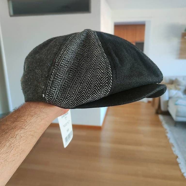 Copricapi, berretti & cappellini: Berretto in Stile newsboy – Usato da Losone venduto da hcm_jvn8