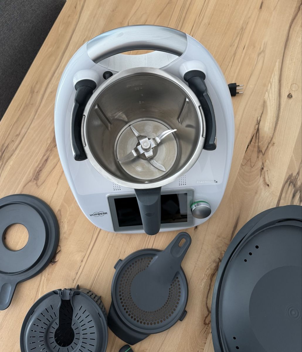 Thermomix Elettrodomestici da cucina: Vorwerk Thermomix TM6 – Nuovo (secondo la descrizione) da Courgevaux venduto da 87Shadow87 3