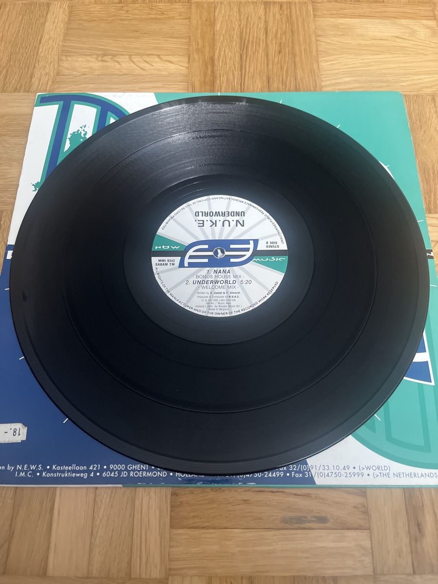 Dischi in vinile: N.U.K.E. Techno / Trance Vinyl – Usato da Wangen b. Olten venduto da break72 4