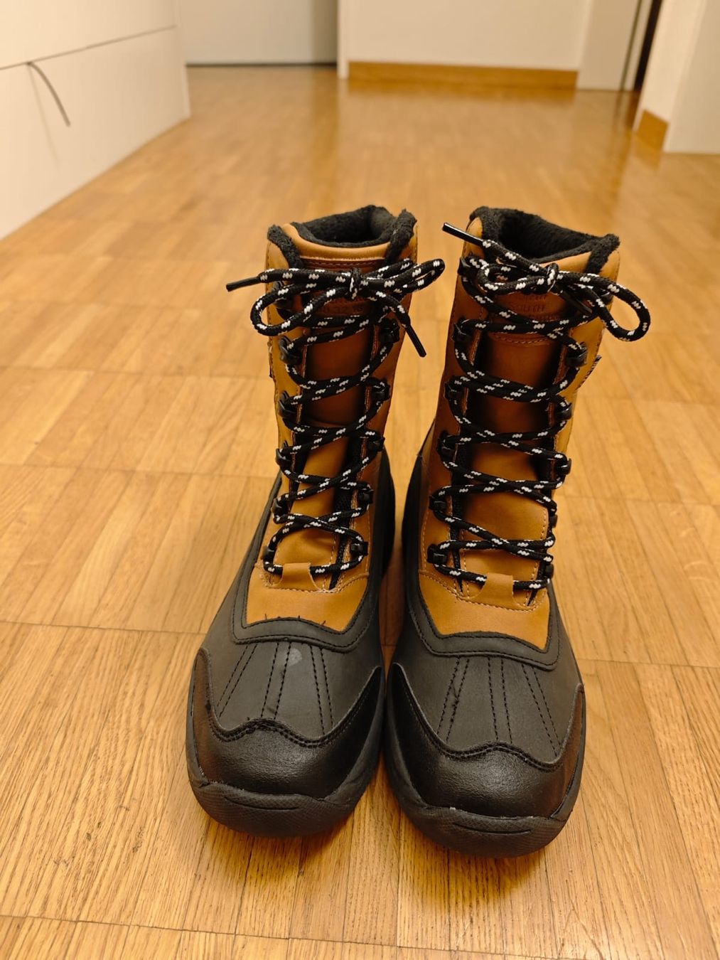 Scarpe da uomo: Winterstiefel von Cortina Gr. 40 – Usato da Fällanden venduto da natilein1