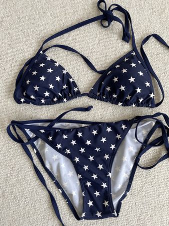 Bikini 36/38 angeschrieben 40