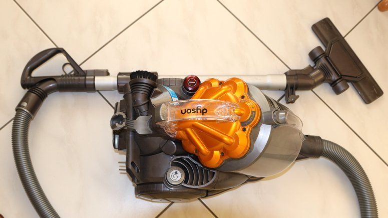 Dyson Aspirapolveri & Accessori: Dyson Staubsauger – Usato da Aristau venduto da Gola 3