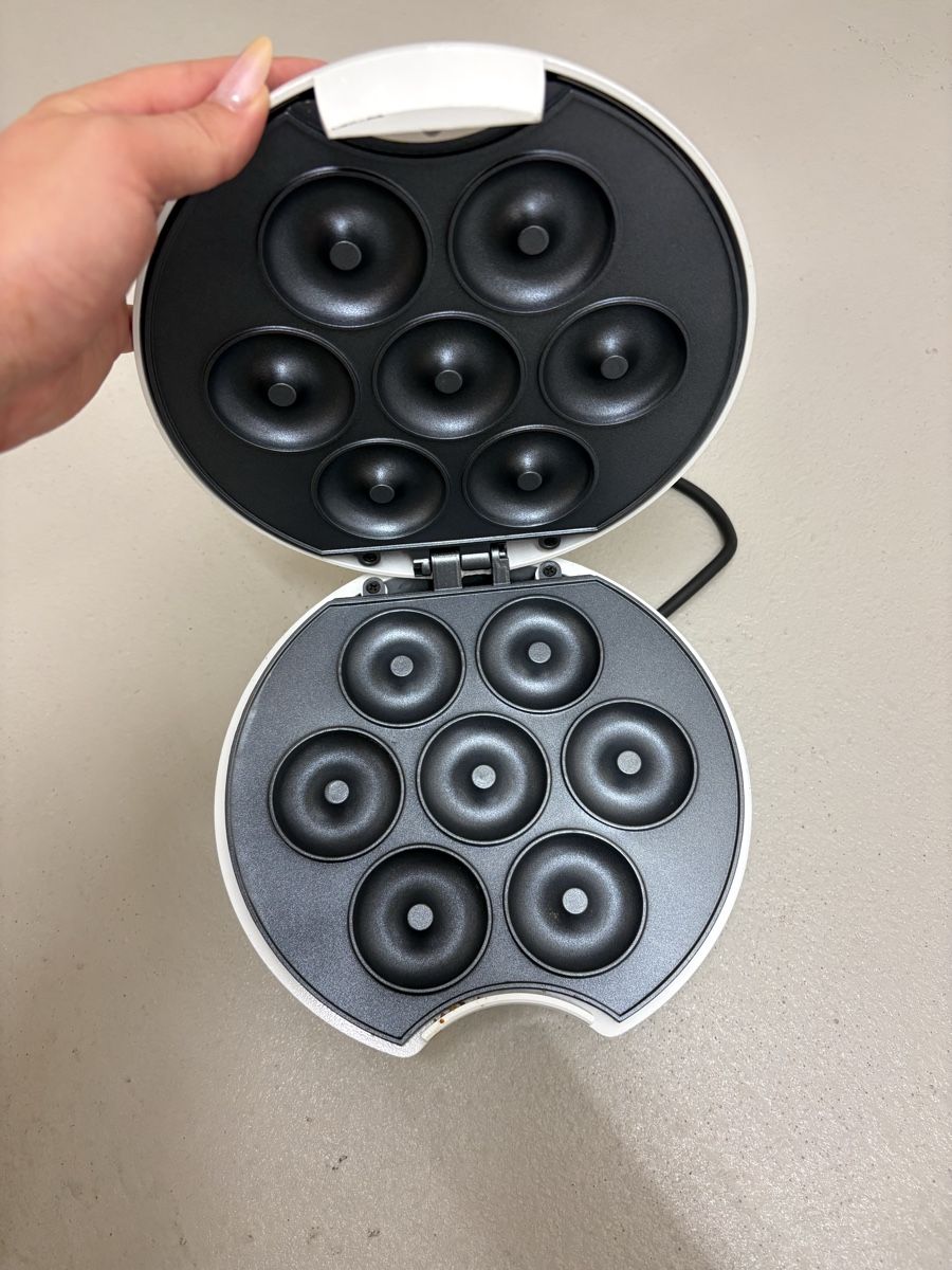 Elettrodomestici da cucina: Donut Maker Weiss mit Kabel und Stecker – Nuovo (secondo la descrizione) da Bürglen TG venduto da ste_s6yp 2