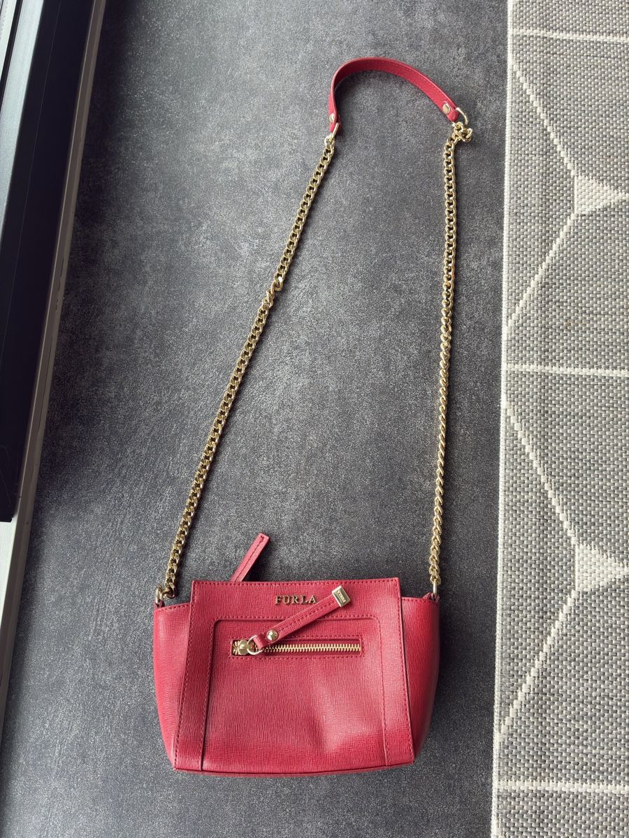 Furla Borse da donna: Furla Echtleder Handtasche – Nuovo (secondo la descrizione) da Le Crêt-près-Semsales venduto da Starbucks_Lady