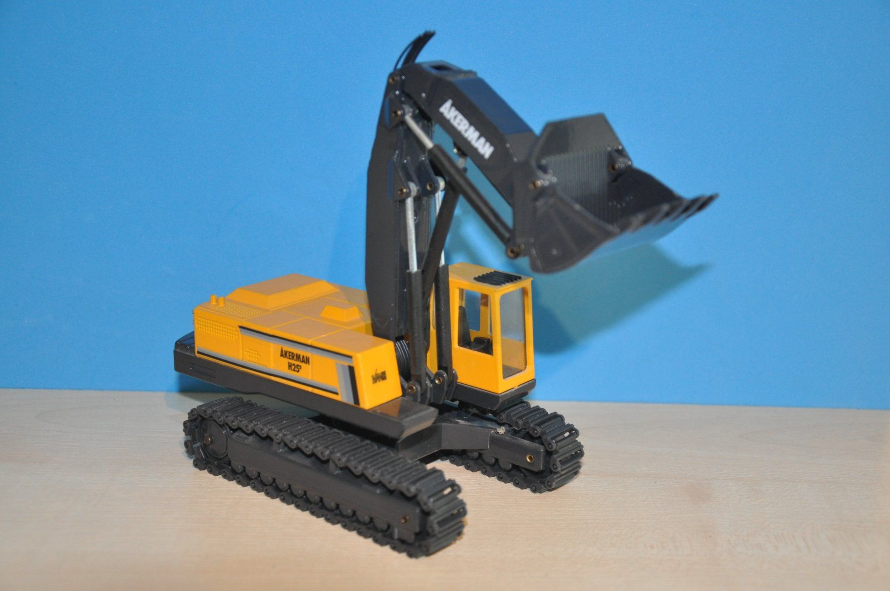 Joal Kits de montage: AKERMAN H 25 D Raupenbagger – Défectueux à Mitlödi par worker04 3