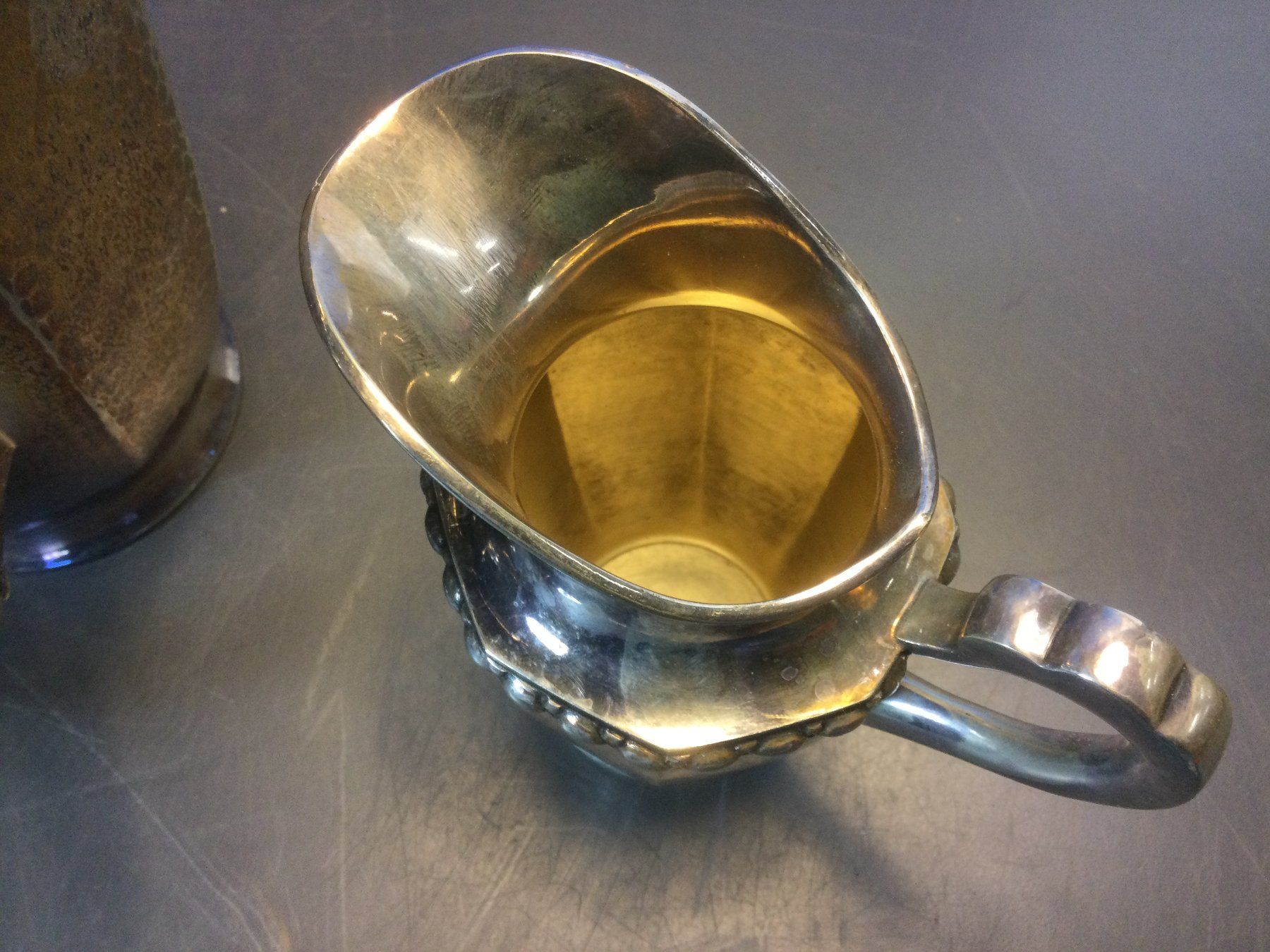 Set di piatti: Gebrauchtes Versilbertes Tee- und Kaffeeservice – Usato da Wangen SZ venduto da kuriosum12 5