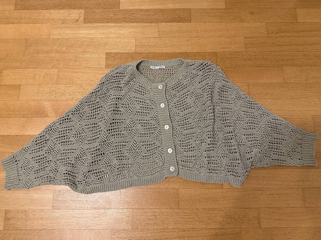 Jacken: *NEU* Pull and Bear Oversize Cardigan Grobstrick XS/S – Gebraucht aus St. Gallen von kka_l9wg 4