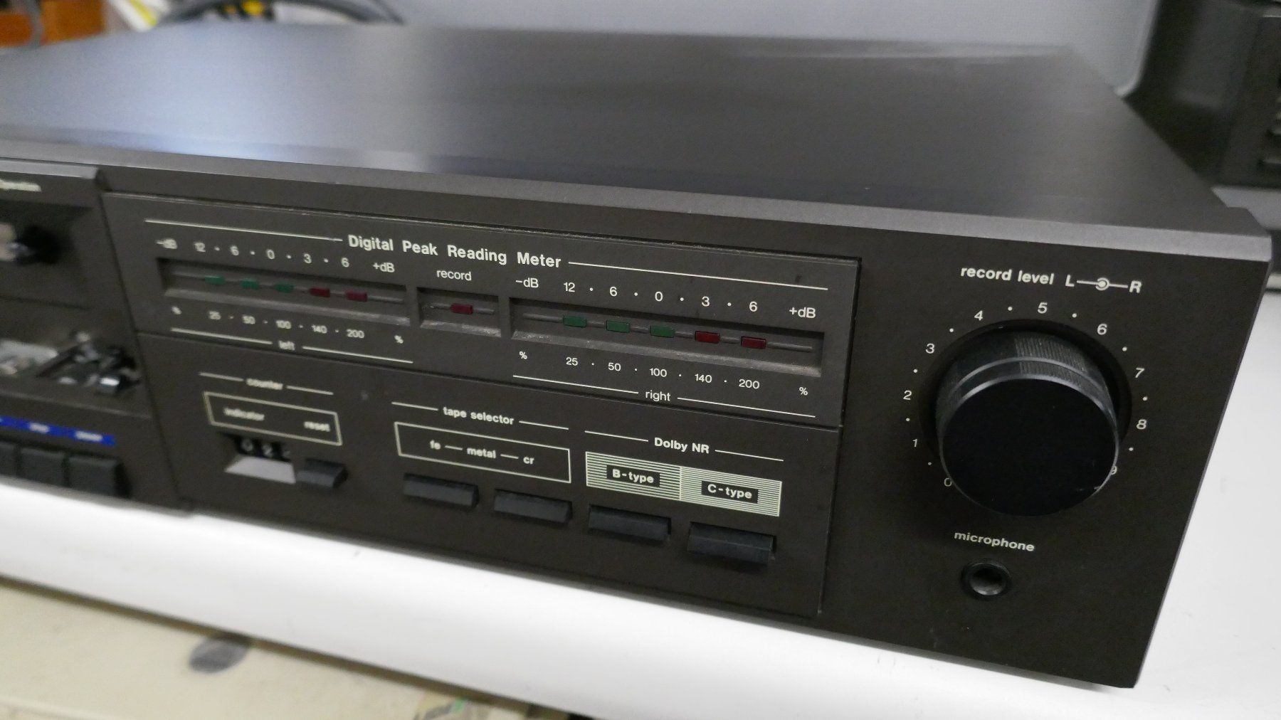 Dual Enregistreurs: Dual Kassettendeck C808 – D'occasion à Wenslingen par FairlightCMI 4