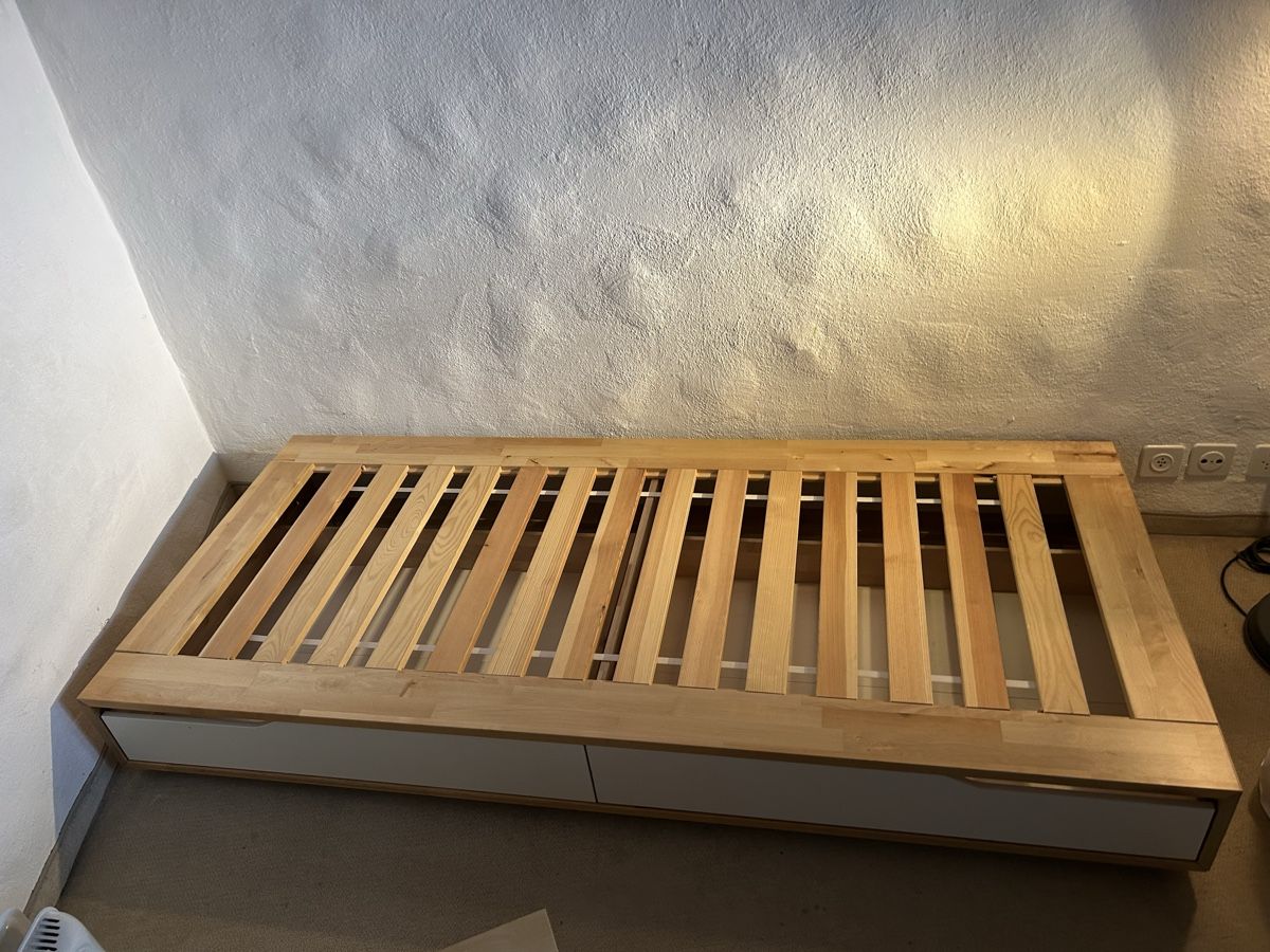 Letti: Bett Mandal Ikea 90x200 – Usato da Benglen venduto da silversun79