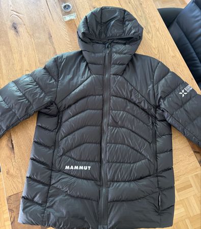 Mammut Eiger Nordwand Light Down IN Hooded Jacket Man
