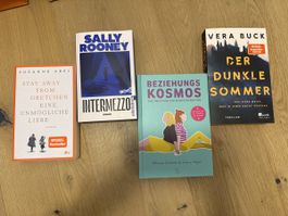 Bücherset von Romane über Krimi zu Ratgeber