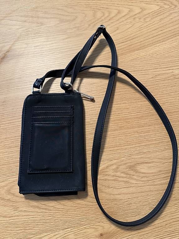 Borse da donna: Tommy Hilfiger Handytasche – Usato da Arbon venduto da kev_rth7 1