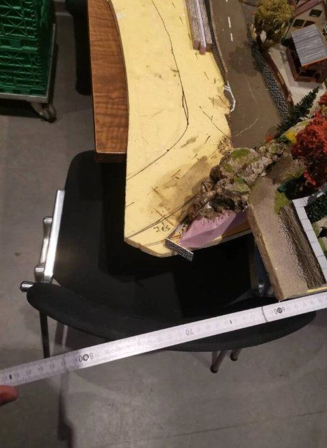 Faller Modellini di ferrovie: Modul - Strasse mit Kirche und Friedhof – Usato da St. Margrethen SG venduto da tribeli98 3