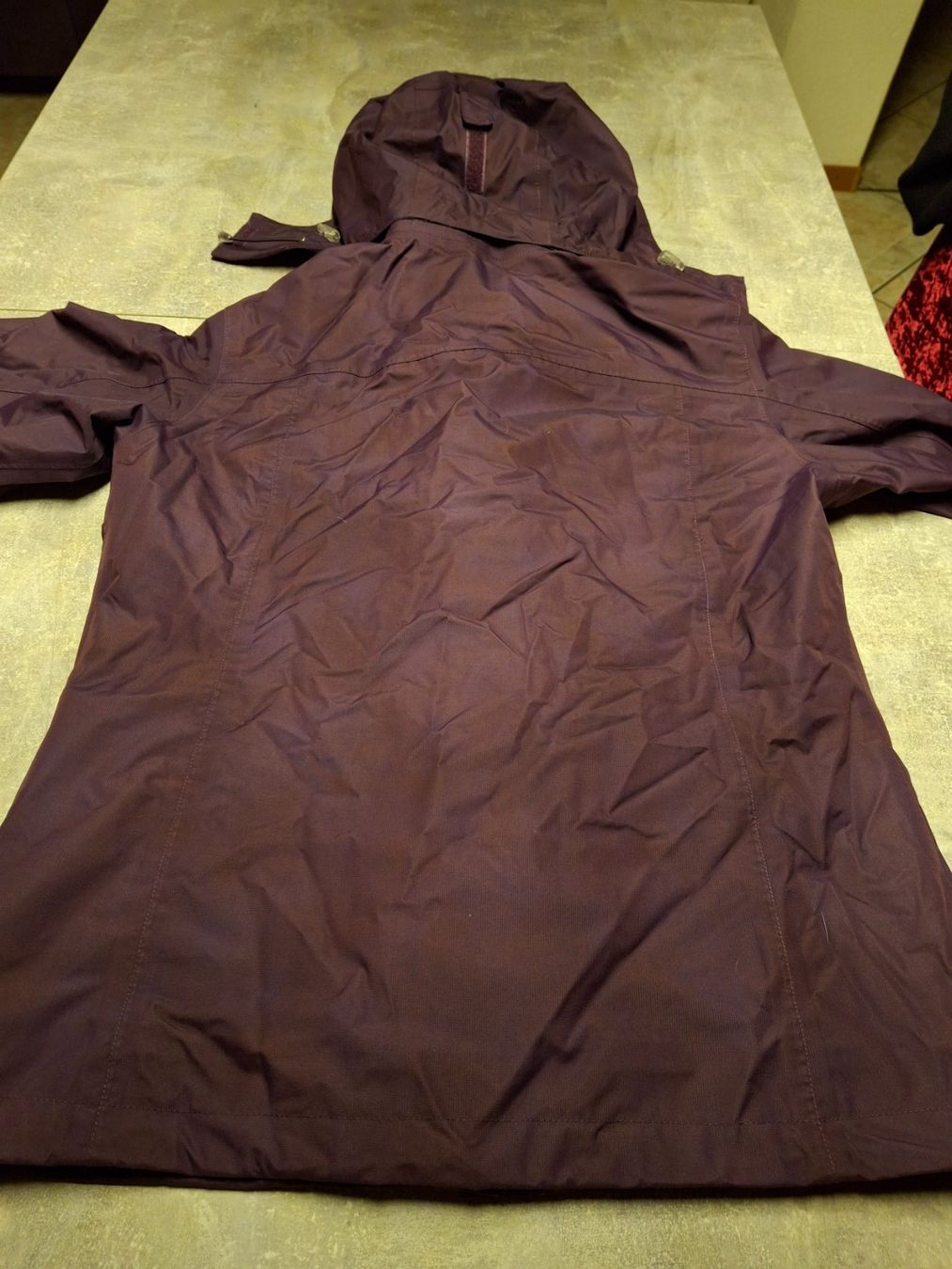 Decathlon Jacken: Veste avec capuchon taille M marque Quechua - Decathlon – Gebraucht aus Villiers von san_jn5w 7