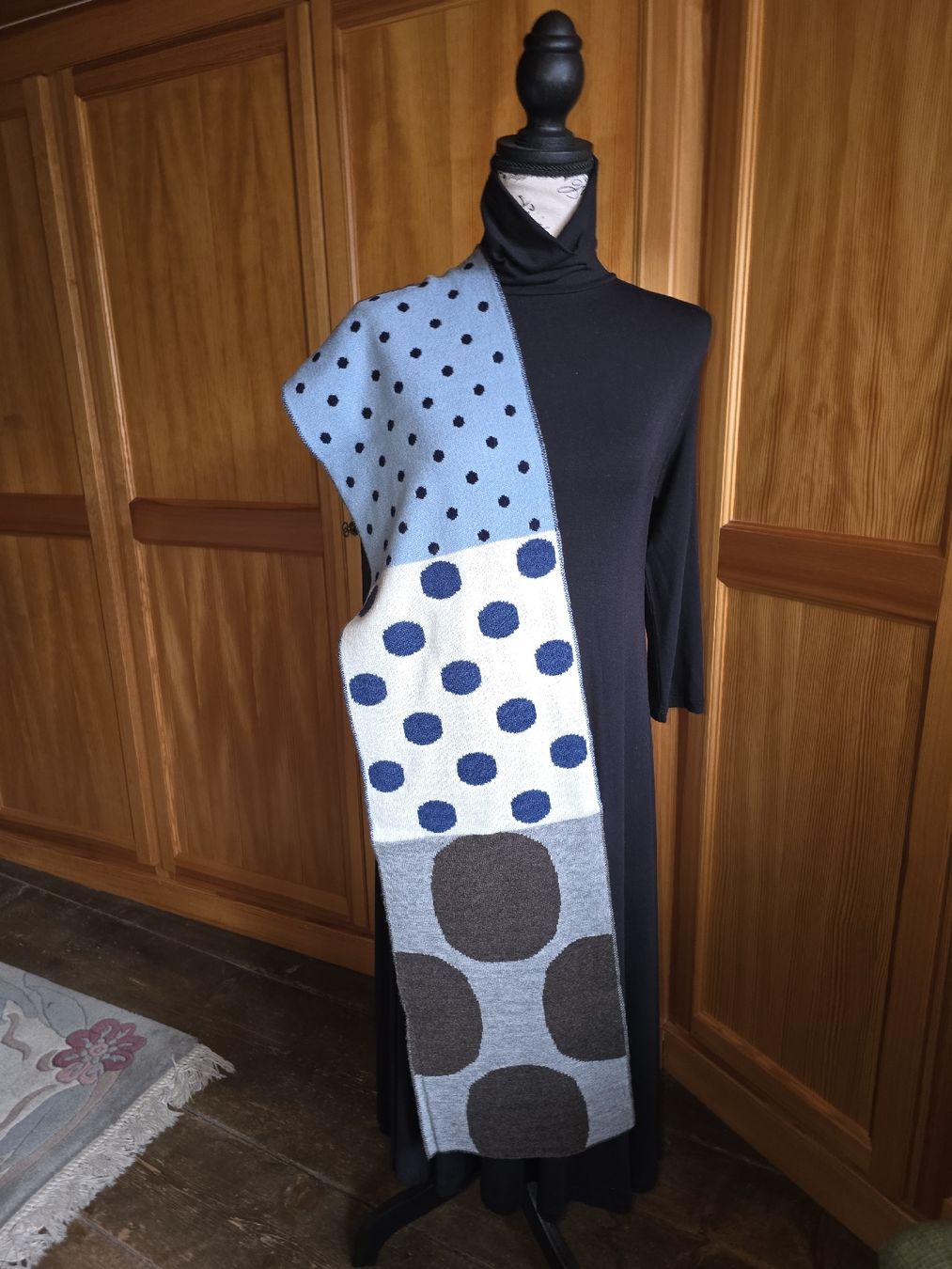 Foulard & Sciarpe: Sciarpa Altea lana e kashemere – Nuovo (secondo la descrizione) da calpiogna venduto da dadalter 6
