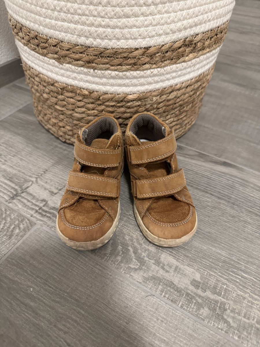 Elefanten Scarpe per ragazzi: Elefanten Kinder-Lederschuhe Grösse 22 – Usato da Oltingen venduto da Funnyface
