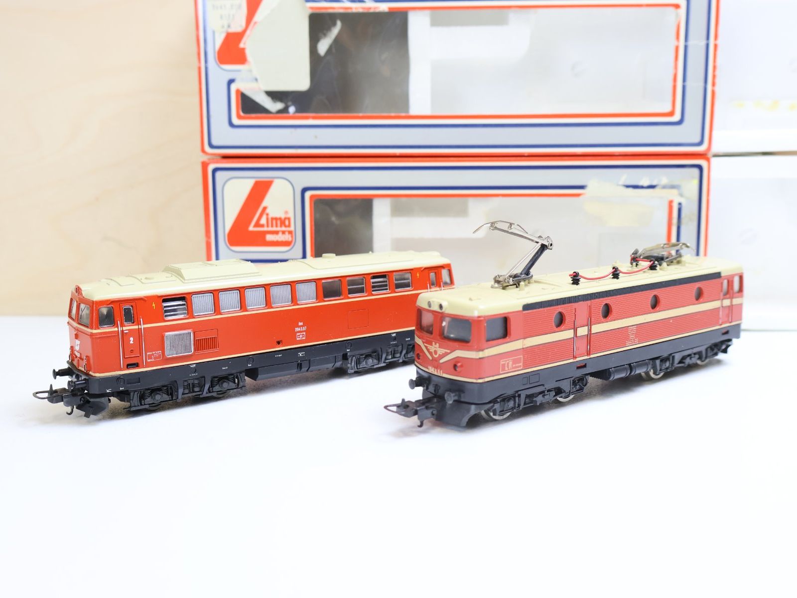 Lima Modellini di ferrovie: Lima Doppelpack ÖBB E-Lok + Diesellok H0 DC – Usato da Winterthur venduto da Monstera