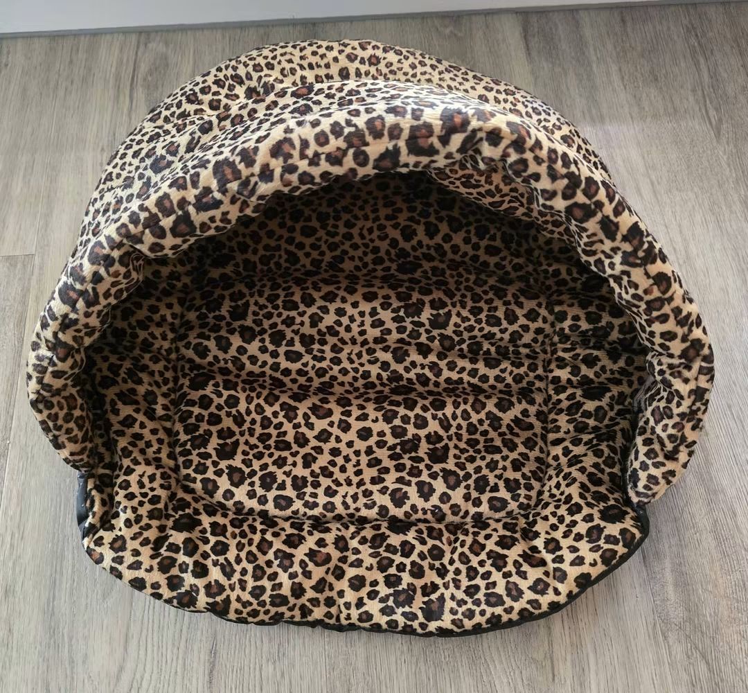 Cucce & Letti: Kuschelhöhle Leo Print – Nuovo e nell'imballaggio originale da St.Peterzell venduto da the2ndchance 1