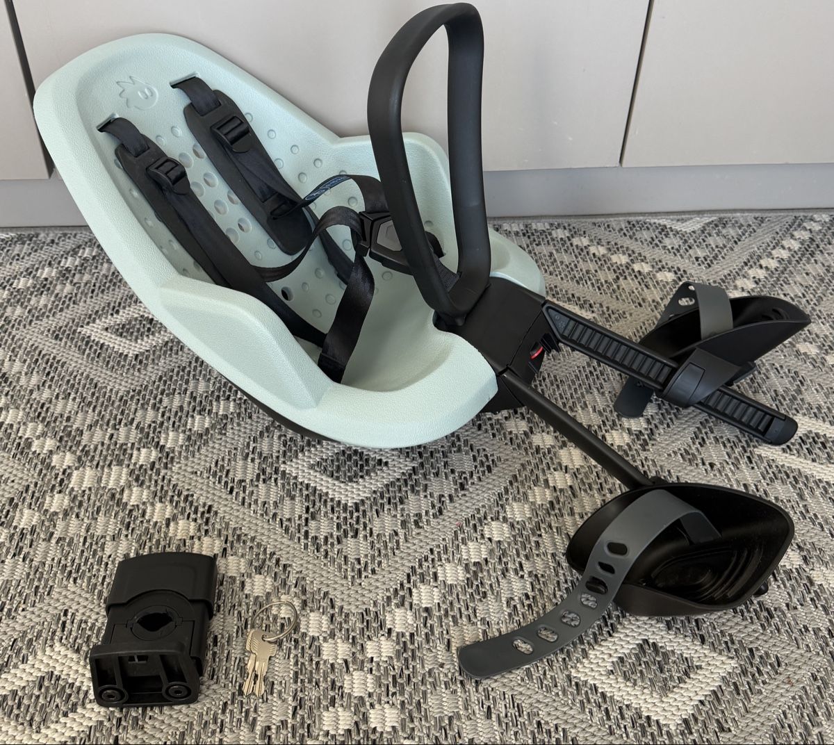 Thule Pièces détachées: Fahrradsitz Thule Yepp 2 Mini  – Neuf (Voir description) à Rheinfelden par dBartel