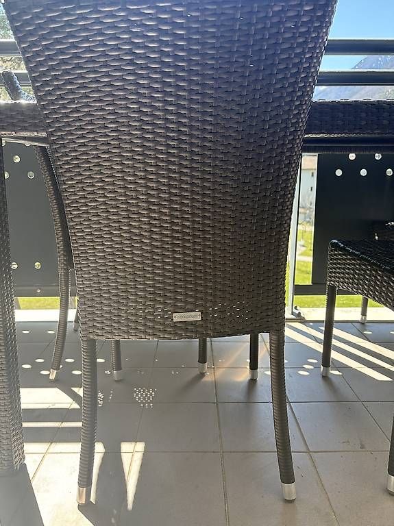 Sedie: 4 chaises en résine tressée – Usato da Martigny venduto da ritonlgazon 4