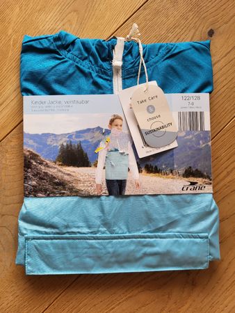 NEU Windjacke 122/128