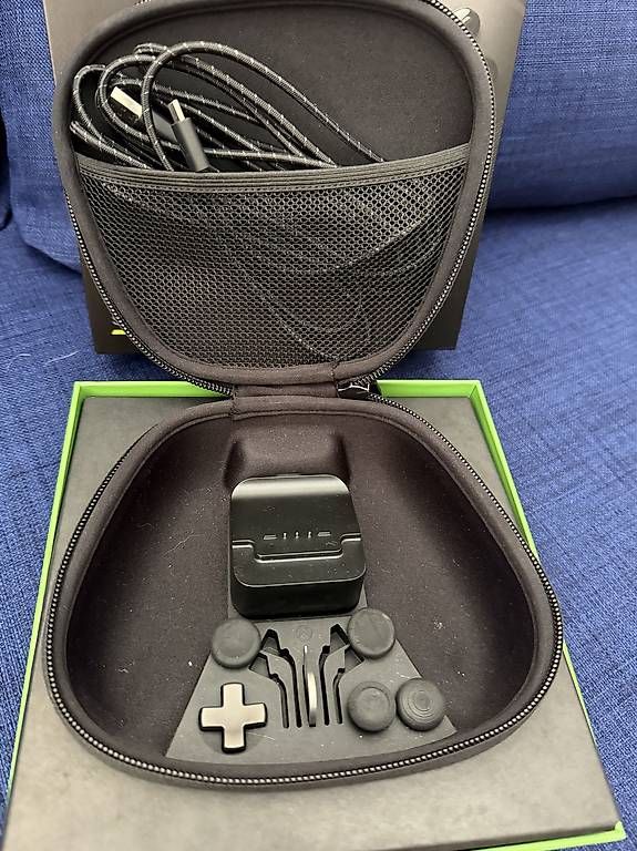Controller: XBOX Elite series 2 Controller – Usato da Dallenwil venduto da Nidimo 1