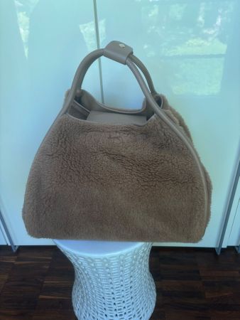 MAX MARA Hobotasche Lammfell, beige