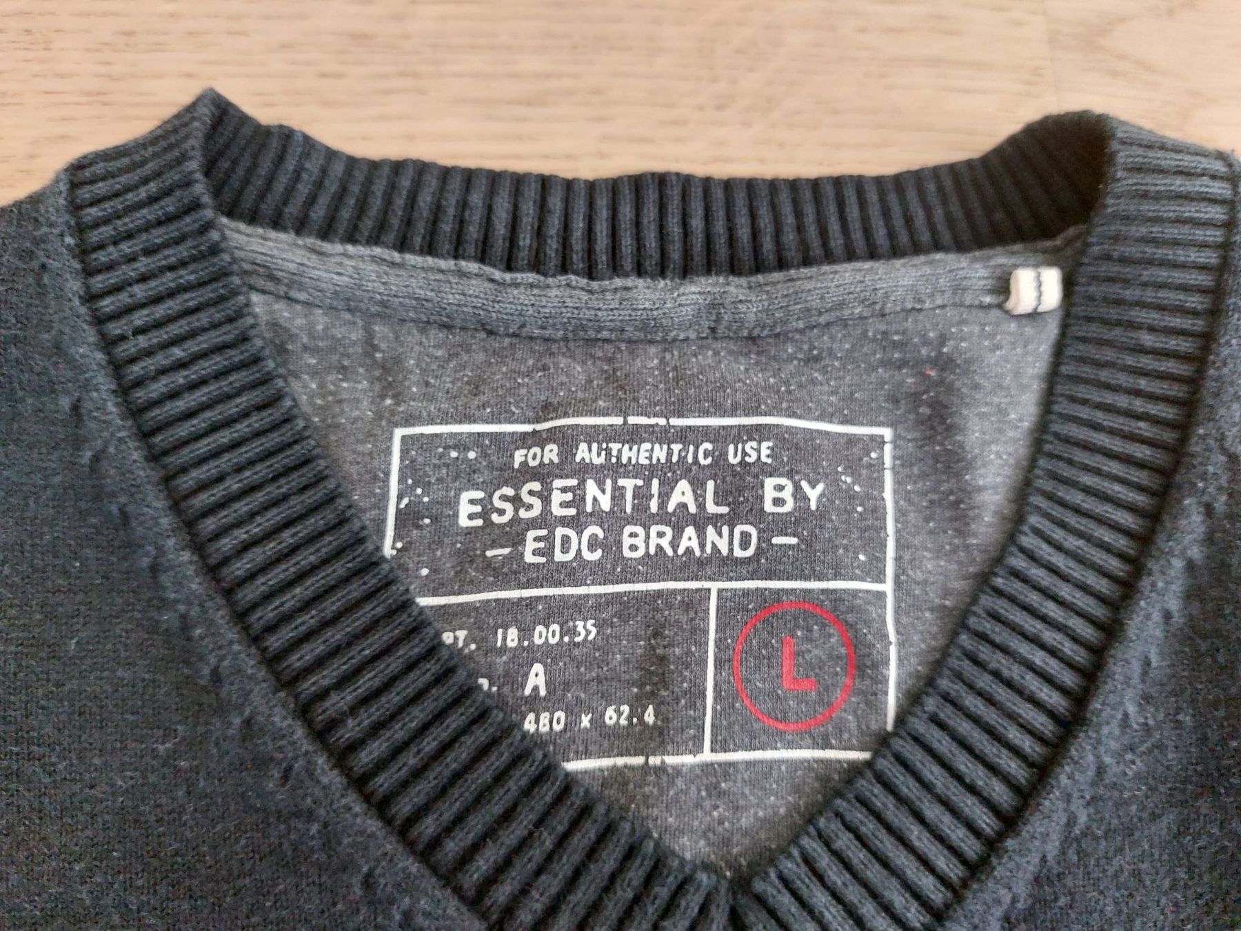 Maglioni & Felpe: Drei Pullover Esprit , Freego Gr.L – Nuovo (secondo la descrizione) da Sachseln venduto da Palur 5