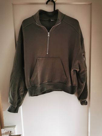 Khaki H&M Sweatshirt mit Reissverschluss, Grösse S/M