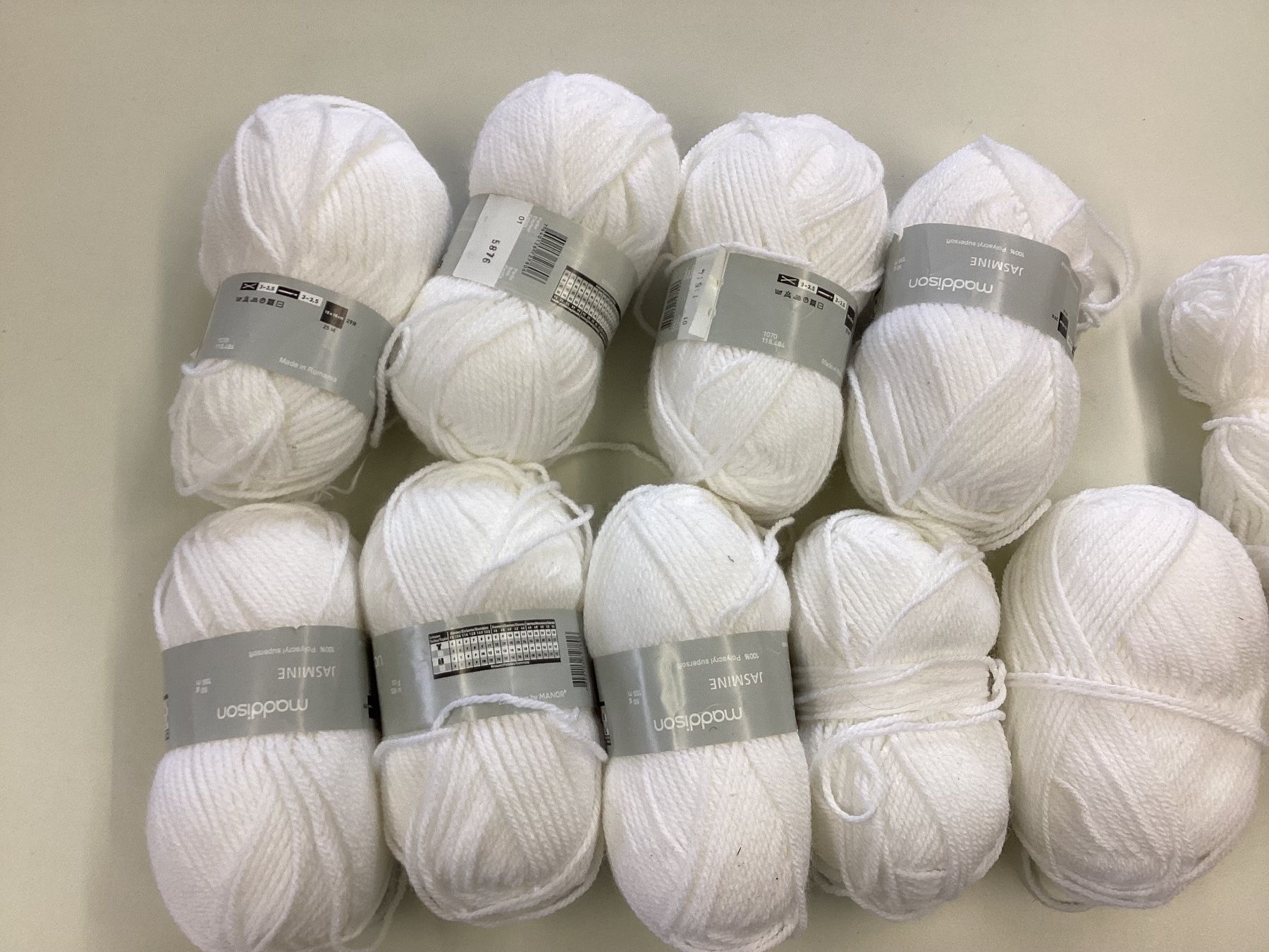 Laine: Wollpaket weiss – D'occasion à Zürich par orella79 4