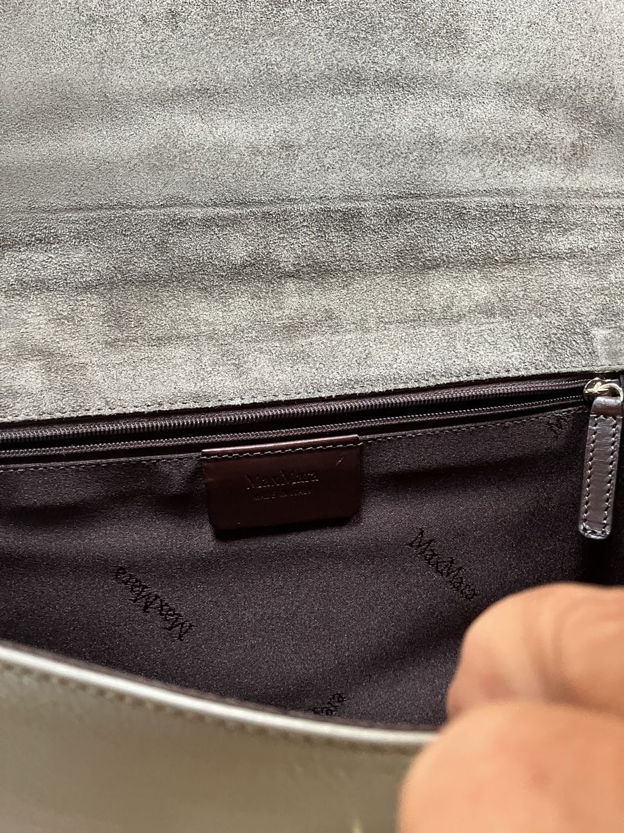 Max Mara Taschen für Damen: Neu u ungebrauchte Clutch von Max Mara Leder – Neu (gemäss Beschreibung) aus Bassersdorf von groovygremlin 3