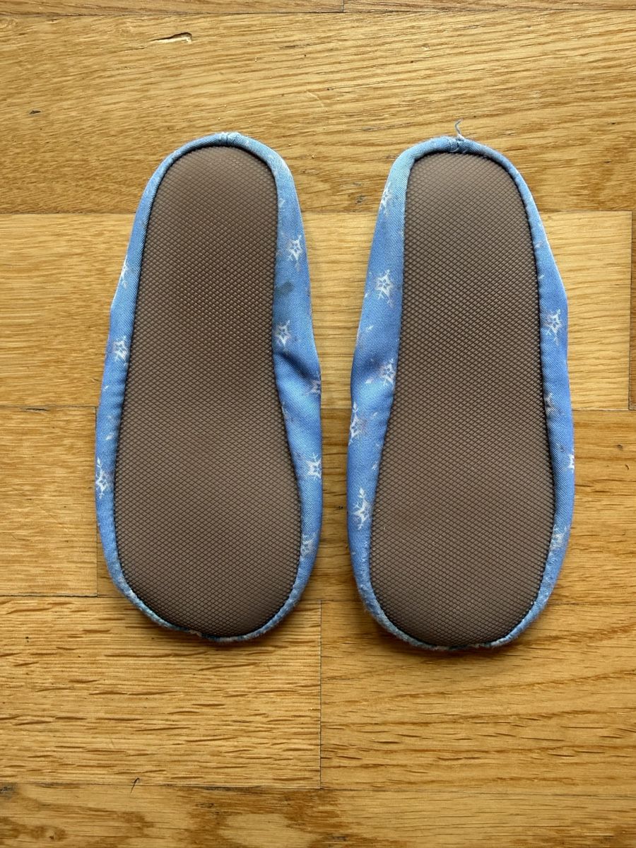 Schuhe für Mädchen: Geräteschuhe Turnschläppchen Elsa gr. 27 – Gebraucht aus Seuzach von Eve87 1