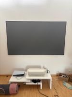 Samsung The Premiere 7 + Elite Screens Aeon Edge Free 100"