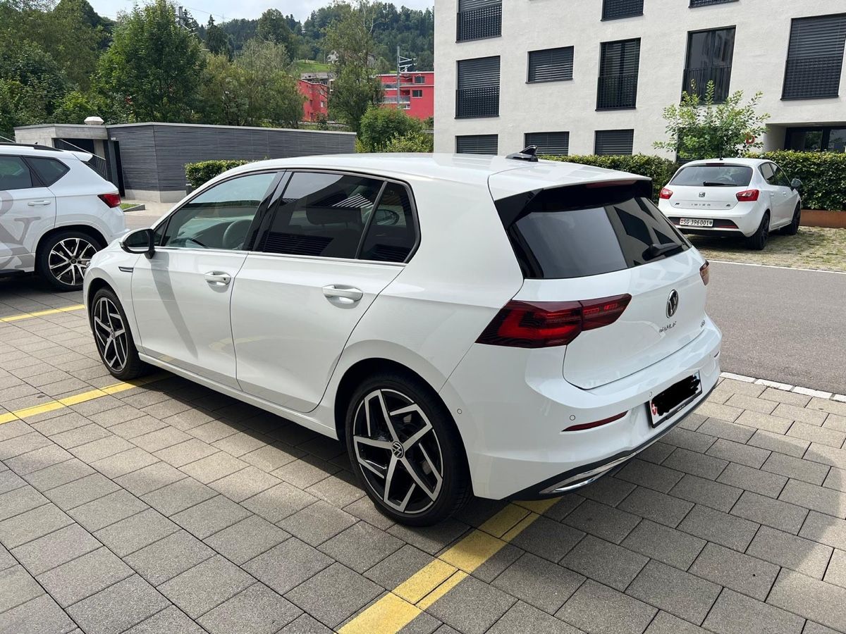 VW Automobili: Golf 1.5 eTSI mHEV ACT Style DSG – Nuovo (secondo la descrizione) da Wald ZH venduto da Positano99 1