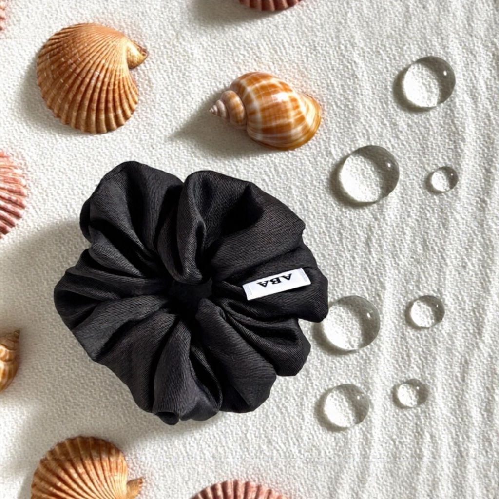 Accessori per capelli: Scrunchie - Solid Black - Handgemachte -Trendy Summer Style – Nuovo e nell'imballaggio originale da Vals venduto da ABA-Atelier 1